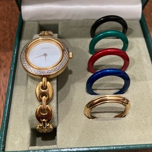 RARE Vintage GUCCI Luxury Watch in Excellent Condition